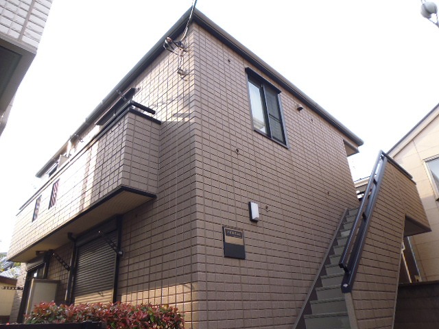 ハピネス2002 101号室 外観