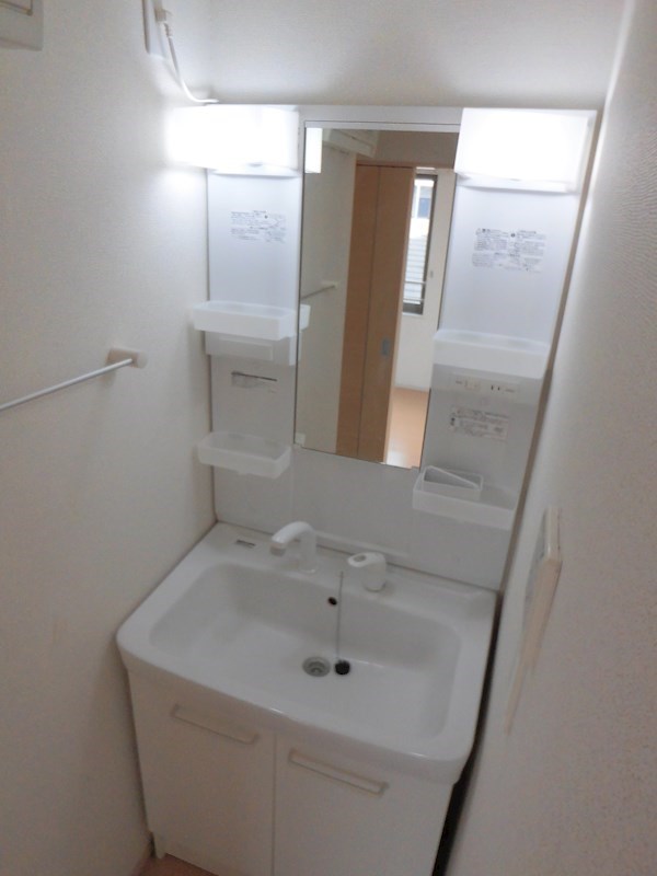 ハウオリ新川崎 玄関