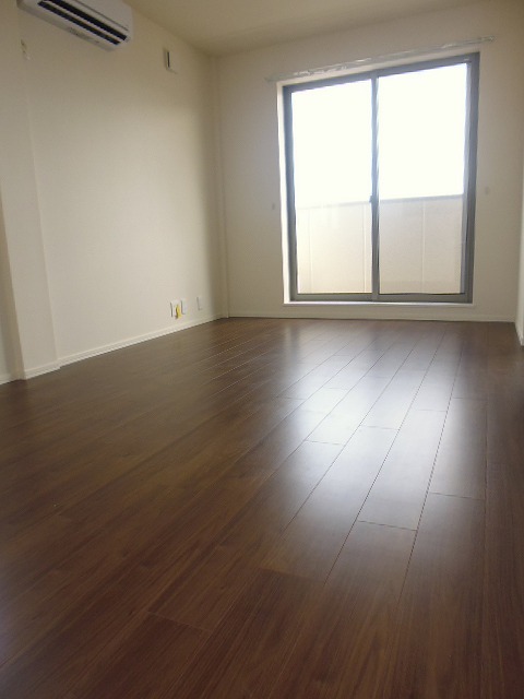 メゾンベールFuji リビング