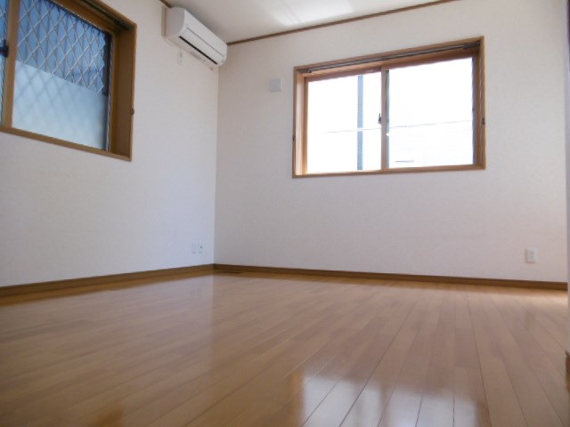 クォーターキューブ新川崎 リビング