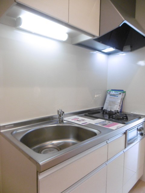 メゾン　サリス キッチン