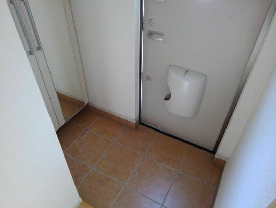 マーベラス・エム 玄関