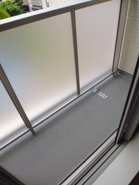 ラ・レーヴ新川崎 ベランダ