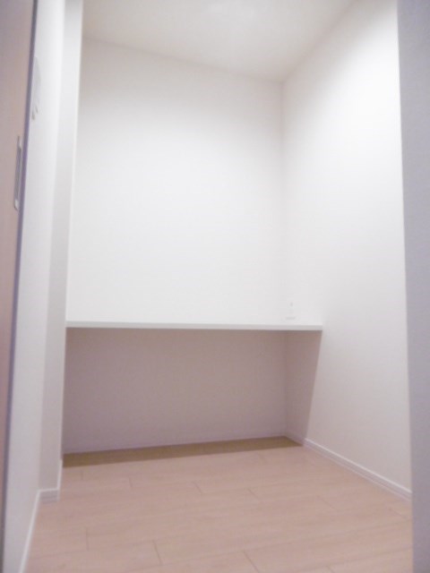 ラ・レーヴ小向西町 その他8