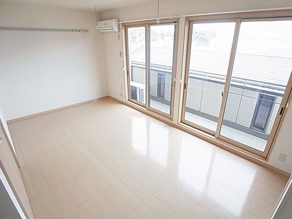 プレミエールあけぼの ベッドルーム