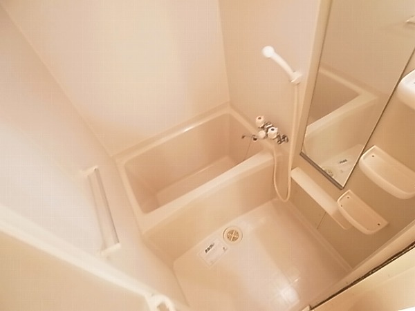 コモド　カーサ 風呂画像