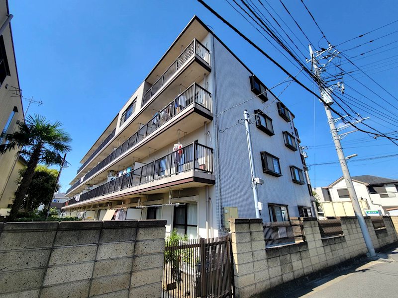 カームヤタ藤第１ 202号室 外観