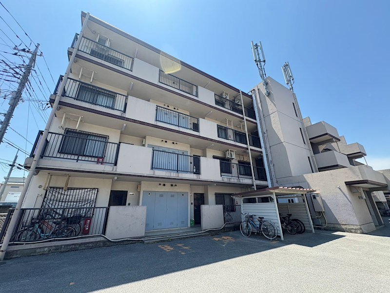 カームヤタ藤第１ 202号室 外観