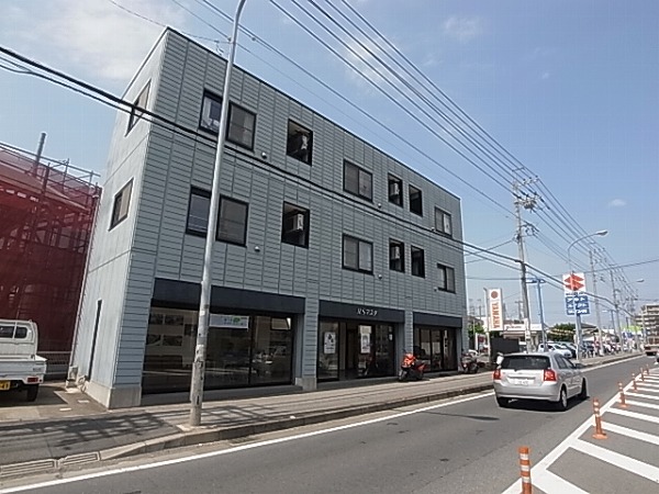 ＭＲＳ 303号室 外観