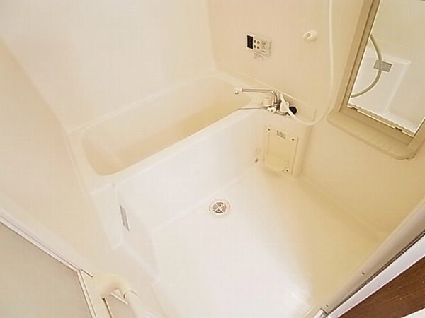 ブロードフォーリスト 風呂画像