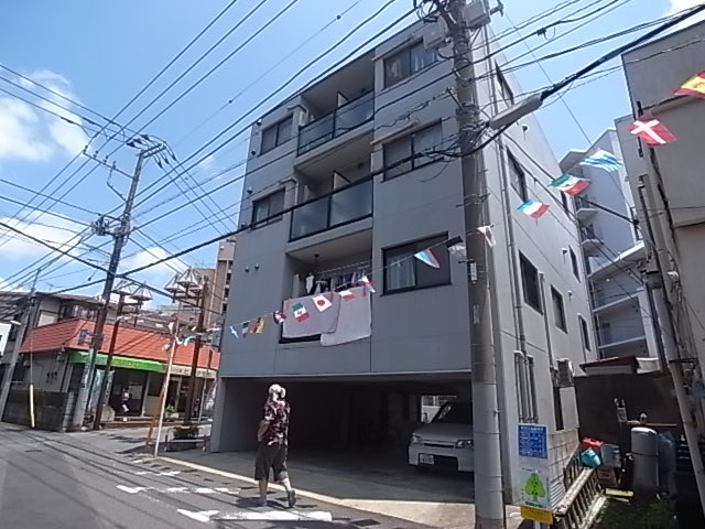 フラッツ・シゲ 401号室 外観