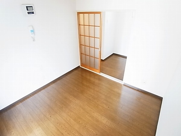 シーズン・リッチヒルズ リビング