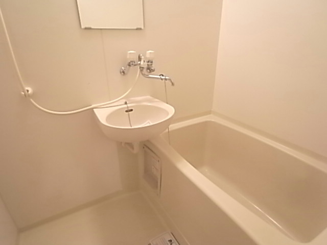 シーズン・リッチヒルズ 風呂画像