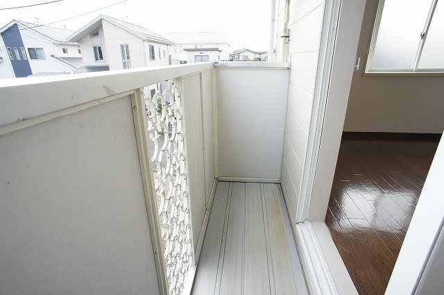 シーズン・リッチヒルズ ベランダ