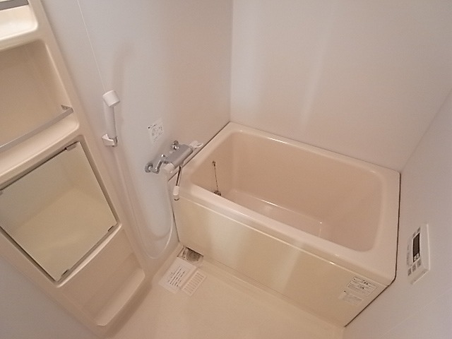 ツインクルシャトーA棟 風呂画像