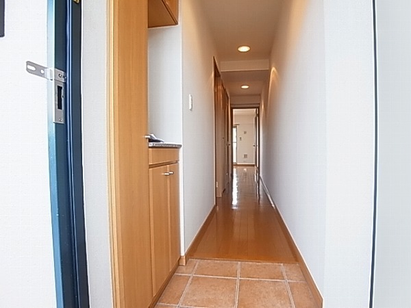 ルピナスⅡ 玄関