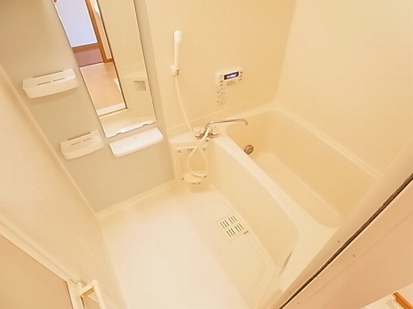 ルピナスⅡ 風呂画像