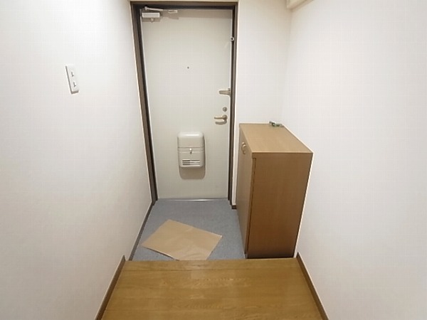 ファミール新柏 玄関