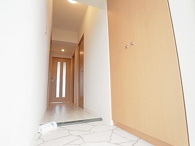 サンシャイン柏の葉 玄関