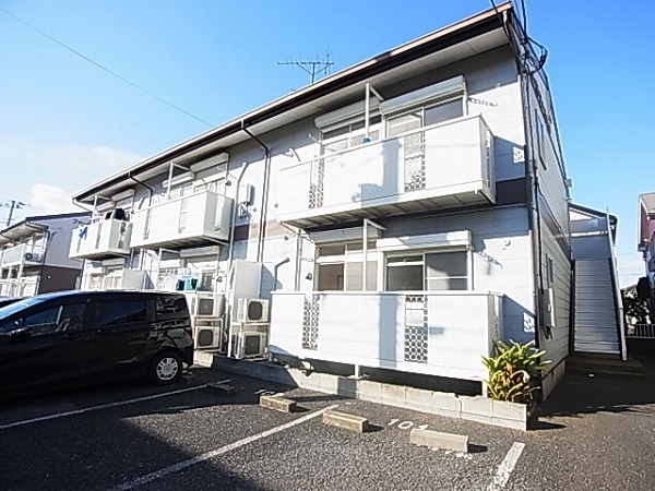 イーストファームハイツ 202号室 外観