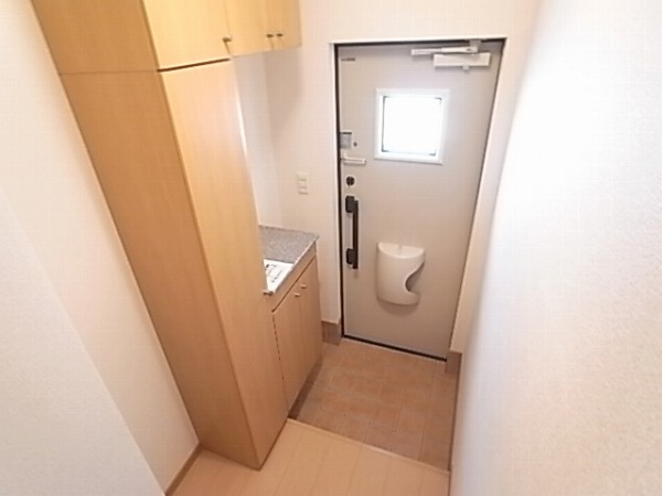 ハミングヒルズＡ 玄関