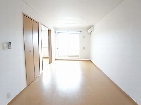 ハミングヒルズＡ リビング