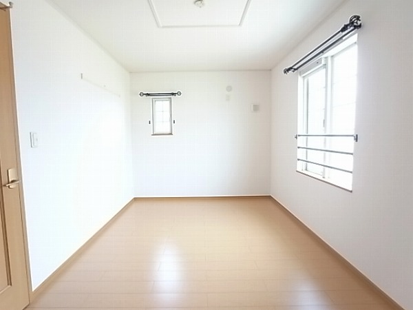 ハミングヒルズＡ ベッドルーム