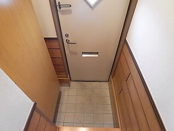 サンハイツ 玄関