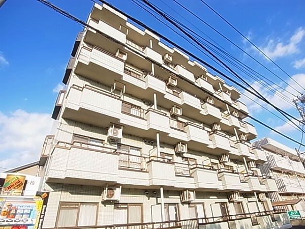 パレ・ドール柏 302号室 外観