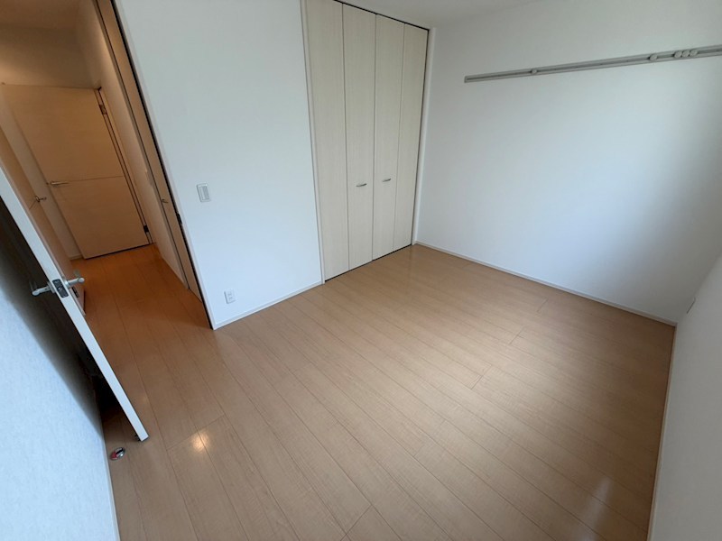 グランモアA棟 ベッドルーム