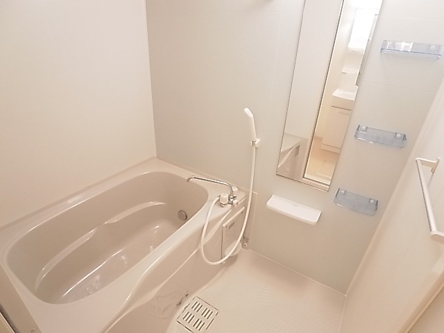 ラグーナＢ 風呂画像