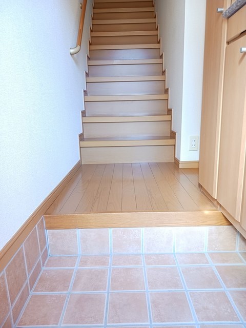 ドミール 玄関
