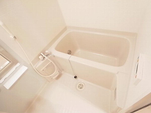 ラフレシールＣ 風呂画像
