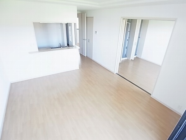 ビアン・ゼルコバ リビング