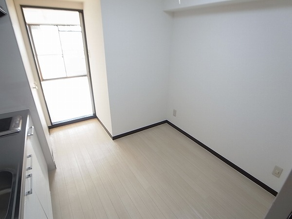 ジュネパレス柏第29 リビング