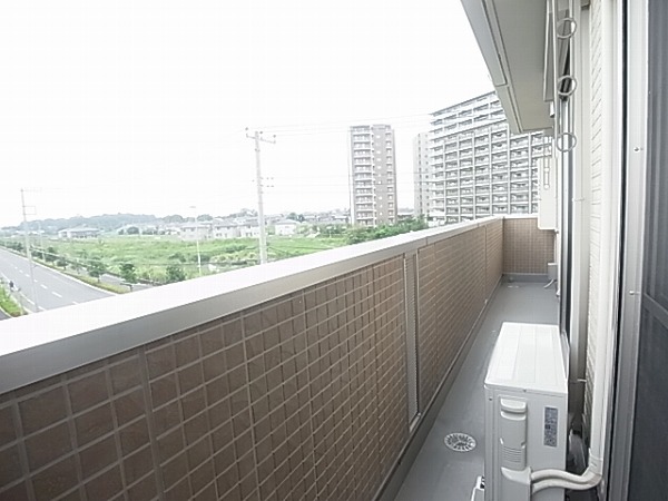 ネイチャーヴィラ　ミネルバ ベランダ