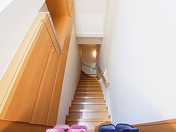 サニーフラワーヒルズⅢ 玄関