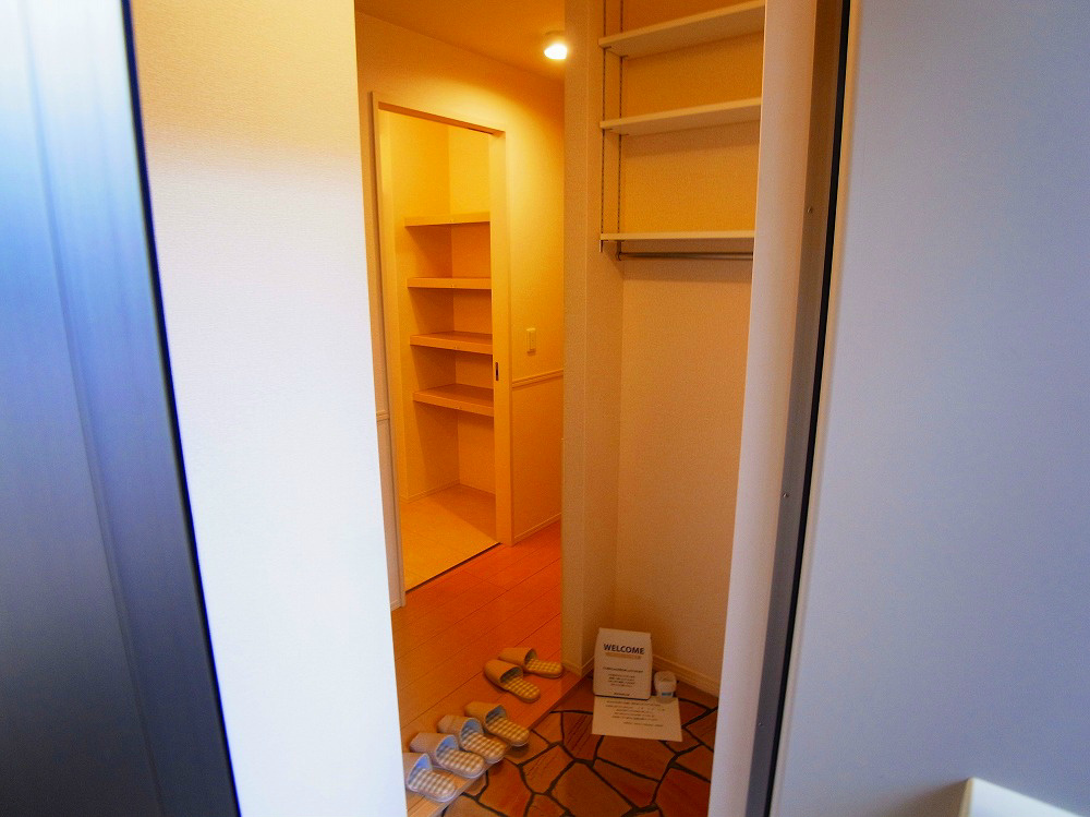 マリン　クオーツ 玄関