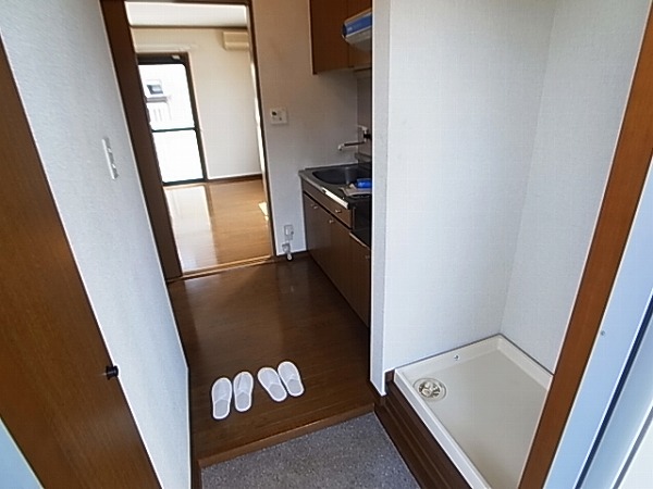 プロウ新柏 玄関