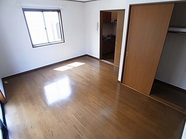 プロウ新柏 リビング