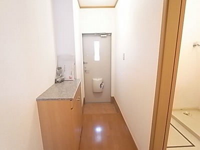 ヴェルローゼ 玄関