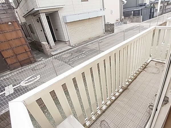 グランモア高野台 ベランダ
