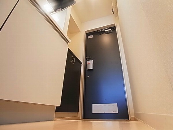 ウエストコート001 玄関