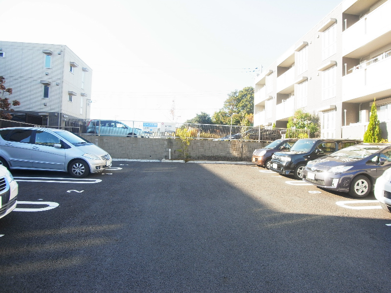 ピアチェーレⅠ 駐車場