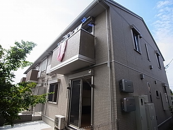 ラ・フルールB 202号室 外観