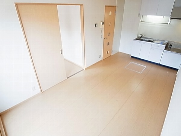 シャルマンおおたかの森（おおたかの森西１丁目） リビング
