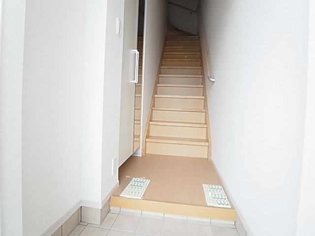 イーストⅡ 玄関