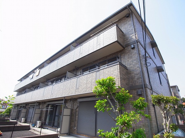 コリーヌ・アン 201号室 外観