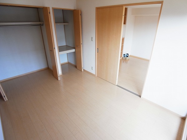 コリーヌ・アン その他7