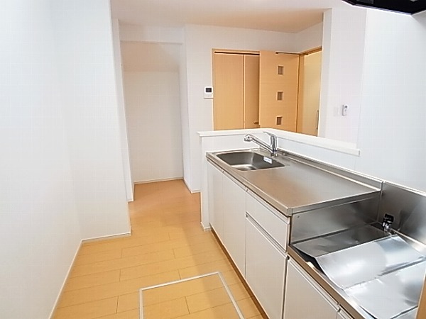 パエゼ・ナティーオ キッチン